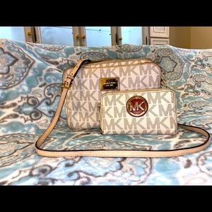 Michael Kors crossbody & wallet